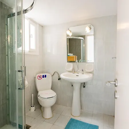 Baronnos * Γάιος